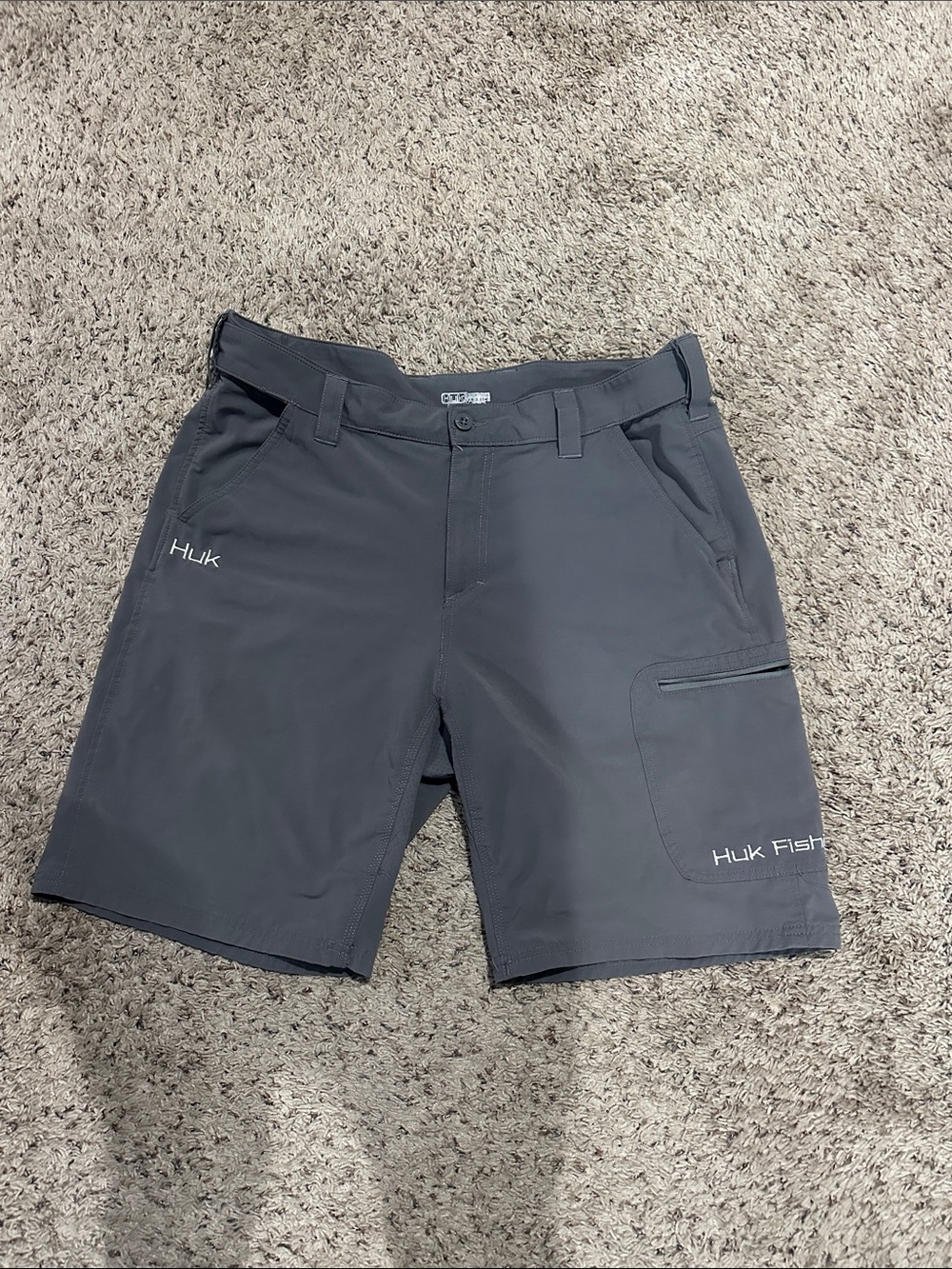 Huk Men’s Dark Gray Fishing Shorts